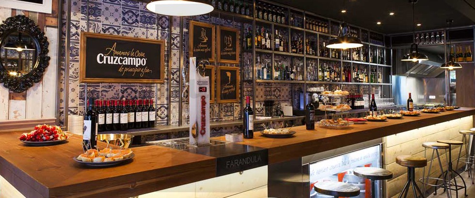 El bar en el que supuestamente los duputados se pasan el día